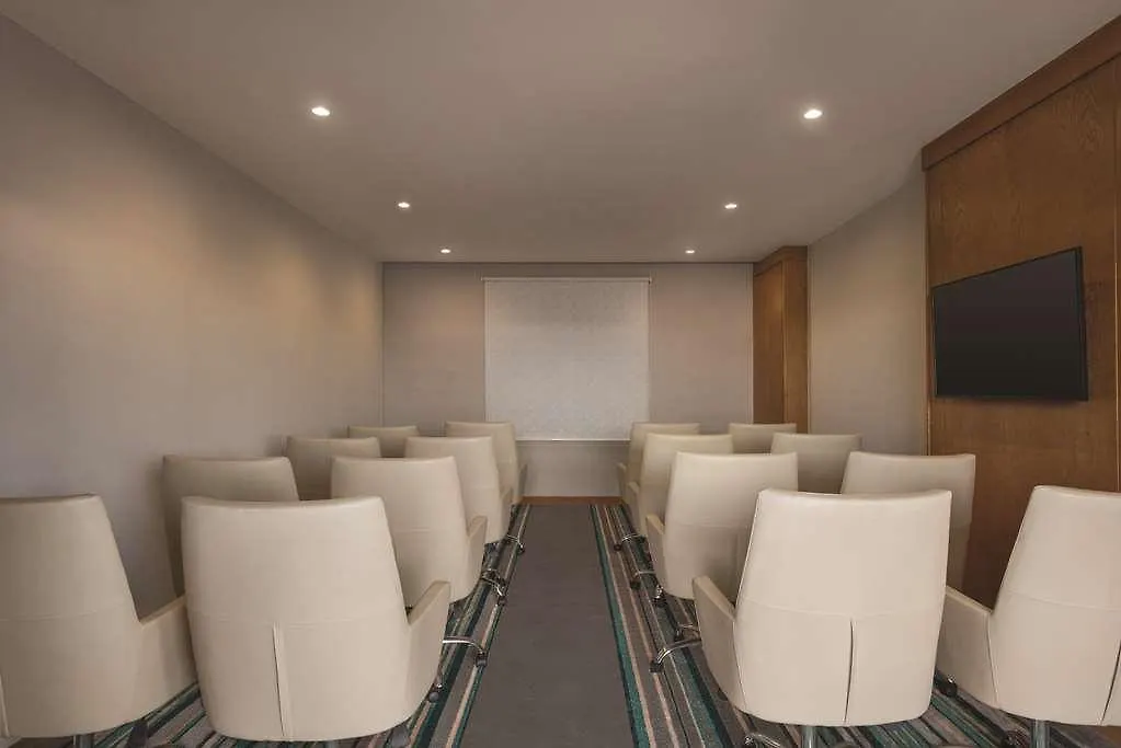 Vivid Jeddah Hotel, A Member Of Radisson Individuals Hotel